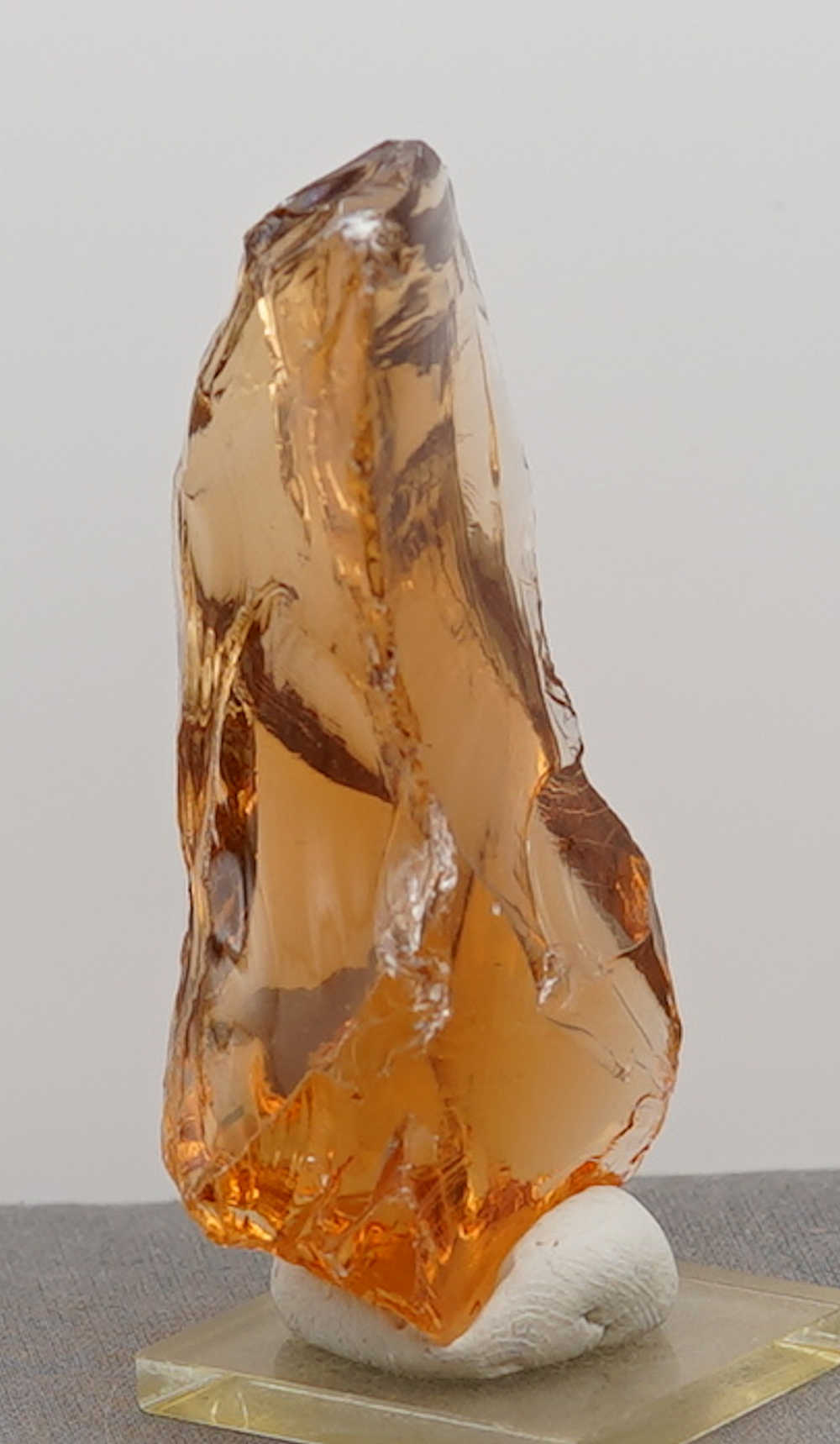 *Limited Time Special 20% Off!* Gem Lemurian Etherium Gold Monatomic Andara Crystal 89.4 g. - Image 3