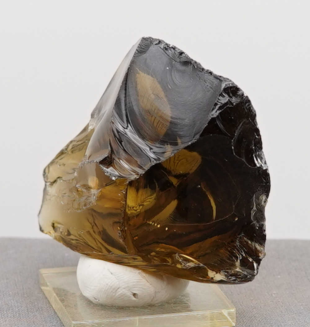 *Limited Time Special 20% Off!* Gem Smoky Earth Shaman Monatomic Andara Crystal 107.9 g. - Image 3