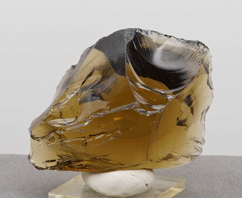 *Limited Time Special 20% Off!* Gem Smoky Earth Shaman Monatomic Andara Crystal 107.9 g. - Image 4