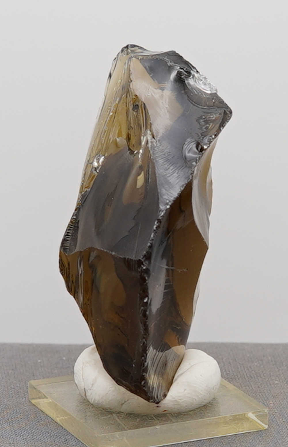 *Limited Time Special 20% Off!* Gem Smoky Earth Shaman Monatomic Andara Crystal 107.9 g. - Image 8